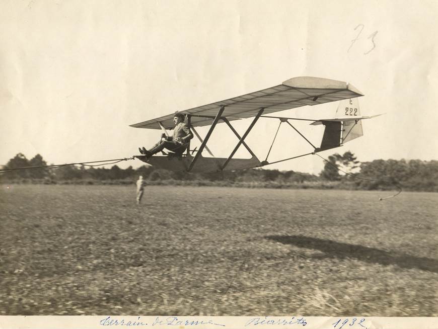 Une image contenant extrieur, terrain, ciel, aronef

Description gnre automatiquement